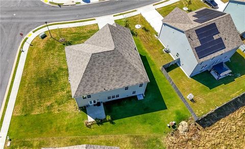 A home in Fairburn