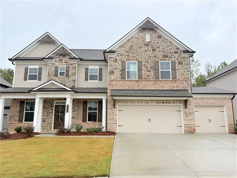 Homes For Sale - 5523 Tullis Drive<br/> Gainesville, GA 30507
