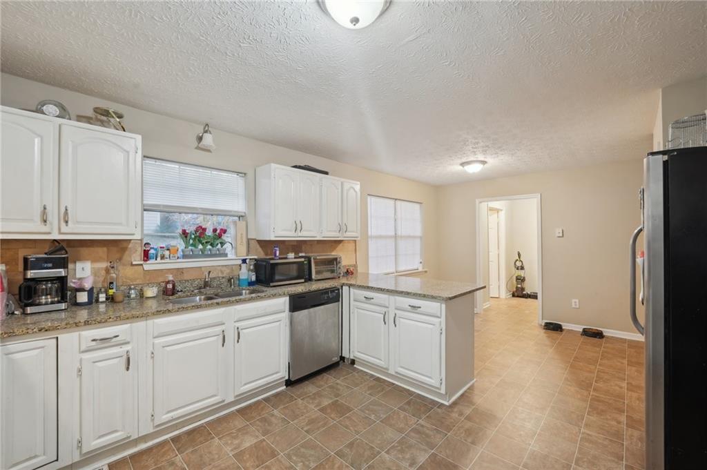 7463 Lerose Drive, Jonesboro, Georgia image 15