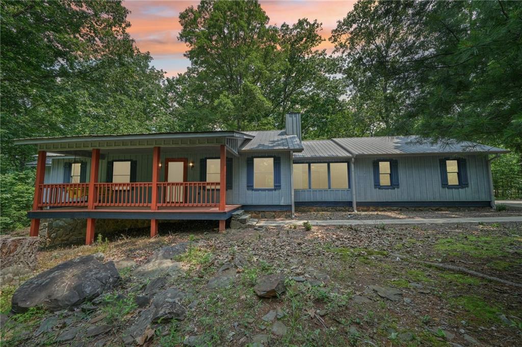 2103 Highway 136 E