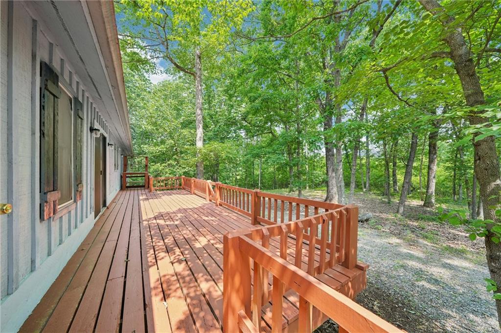 2103 Highway 136 E