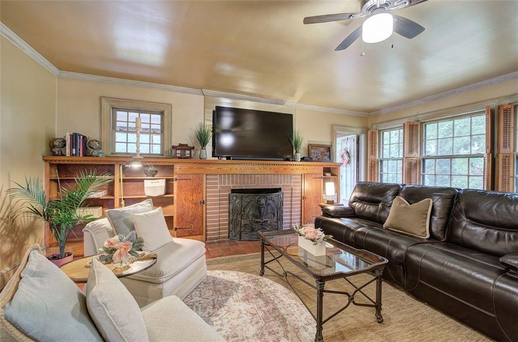 20 LINDBERG Drive NE