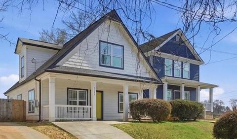 Photo of 1192 Hubbard Street SW, Atlanta, GA 30310 (MLS # 7728117)