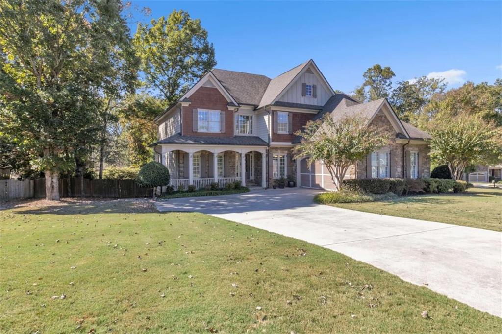 1611 Silvergrass Lane