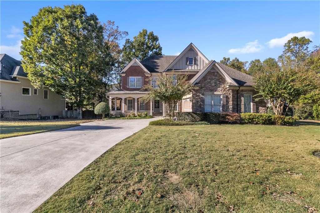 1611 Silvergrass Lane