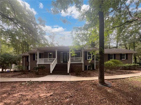 121 Northwoods Road Sharpsburg GA 30277