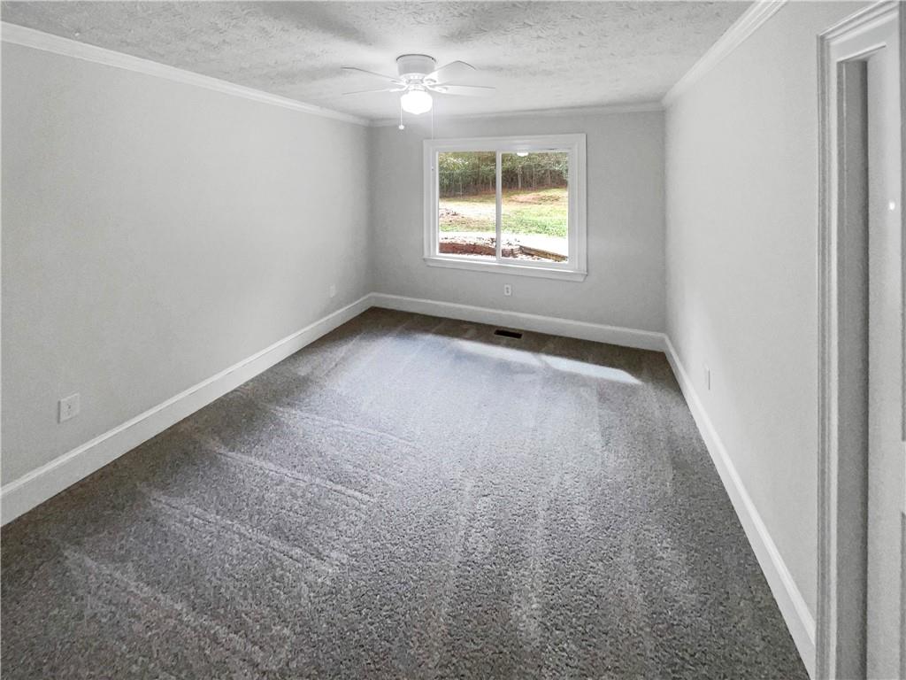 121 Northwoods Road