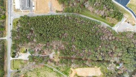 13585 Arnold Mill Road Milton GA 30075