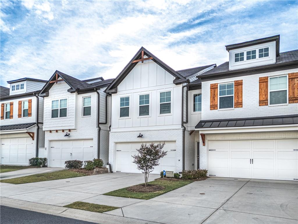 124 Auburn Woods Drive