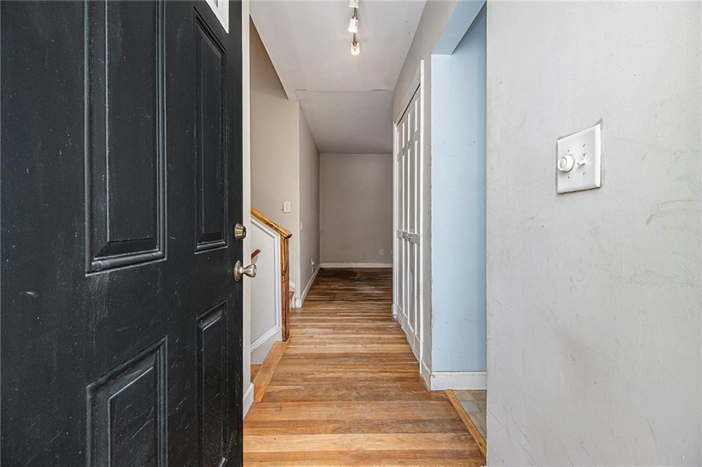 1961 Kenwood Road SE