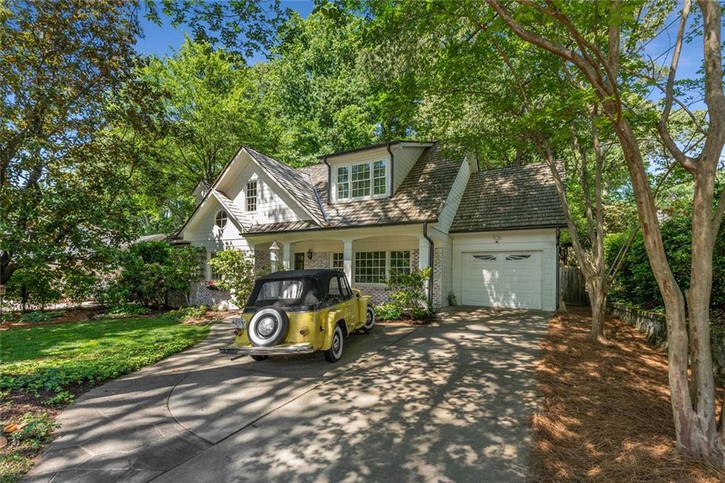 2517 Birchwood Drive NE