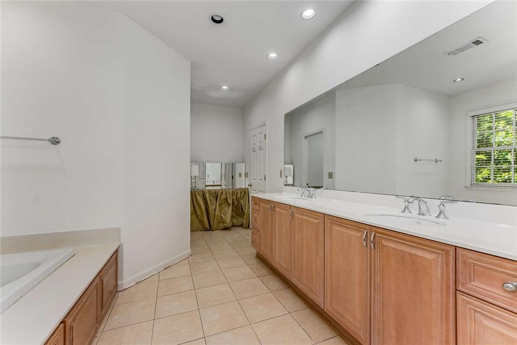 2517 Birchwood Drive, Atlanta, Georgia image 33