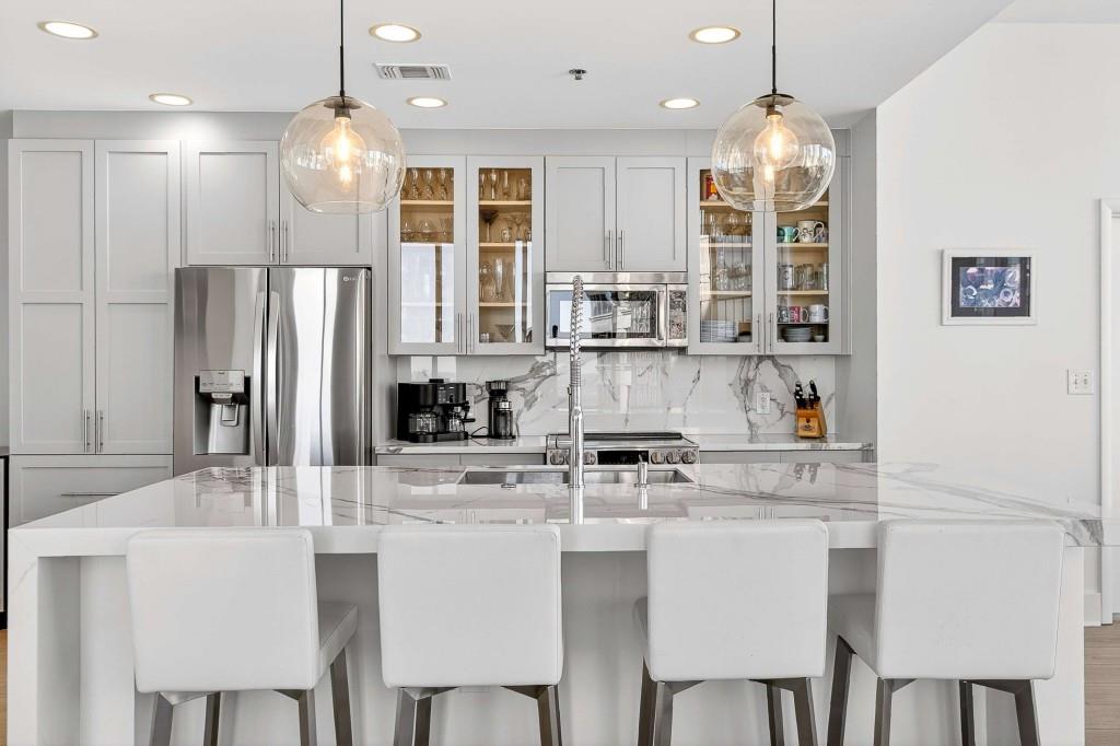 1080 Peachtree Street NE 2202