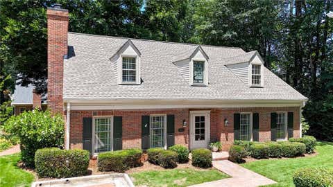 Homes For Sale - 1809 Bedfordshire Drive<br/> Decatur, GA 30033