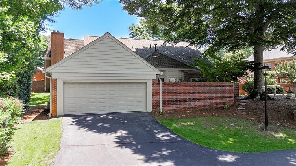 1809 Bedfordshire Drive