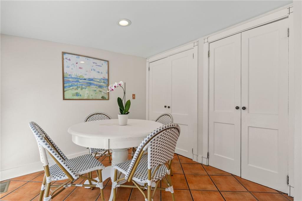 4010 Lower Roswell Road