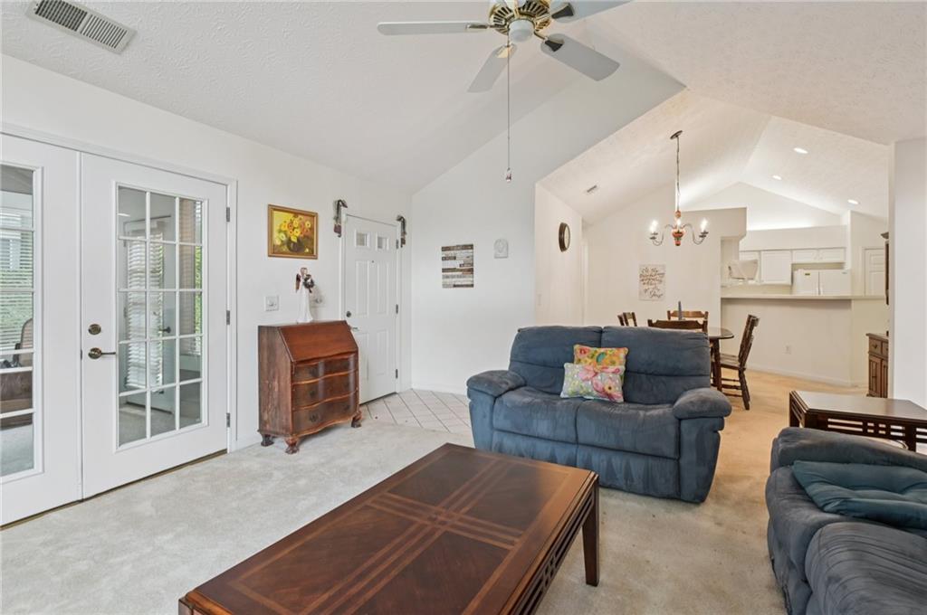 3860 Vineyards Lake Circle NW U19