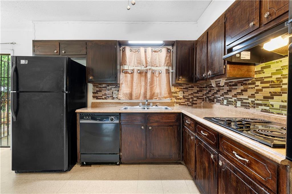 6535 Buckhurst Trail, Atlanta, Georgia image 7