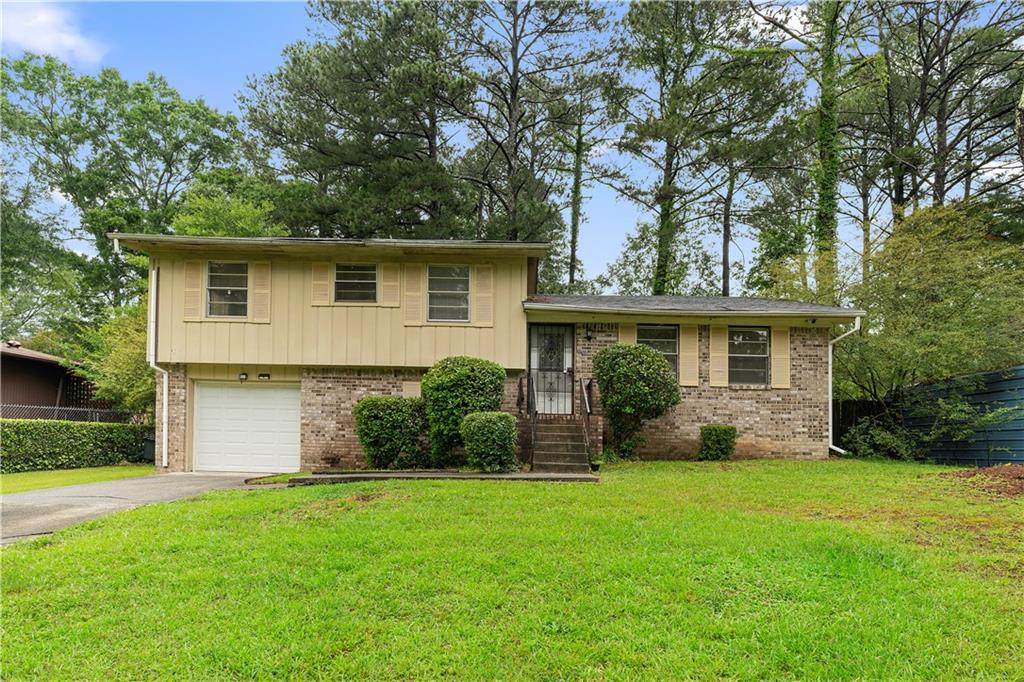 6535 Buckhurst Trail, Atlanta, Georgia image 1