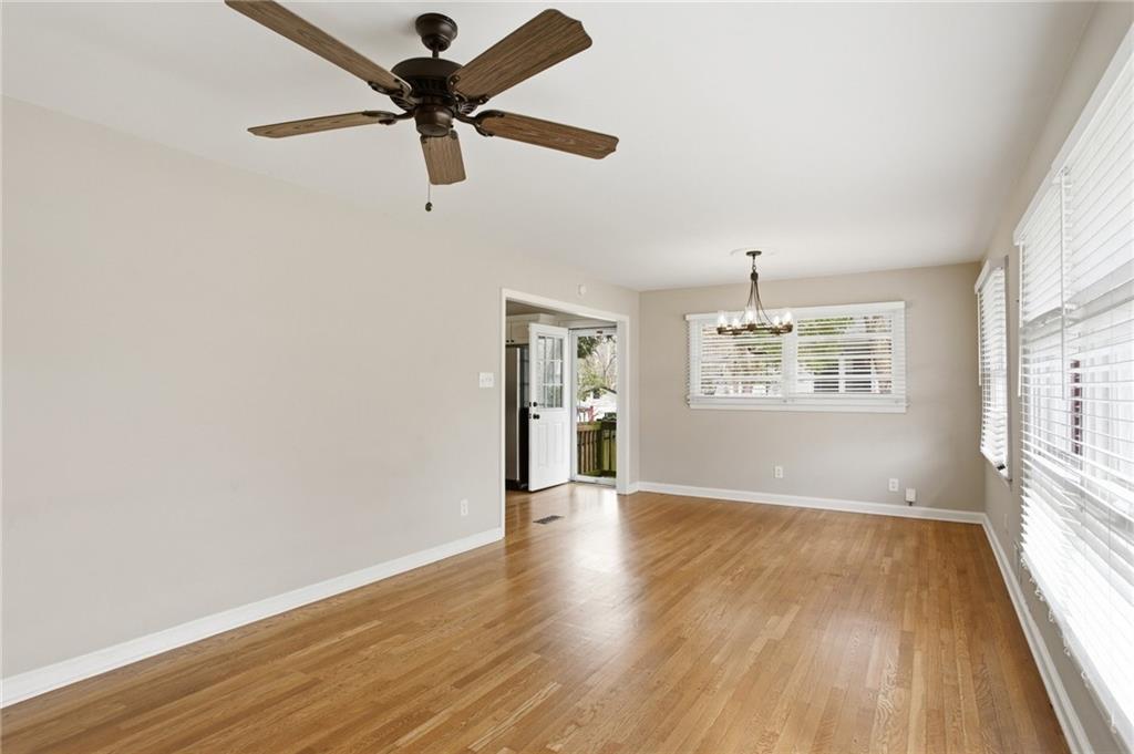 305 Brookwood Drive SW