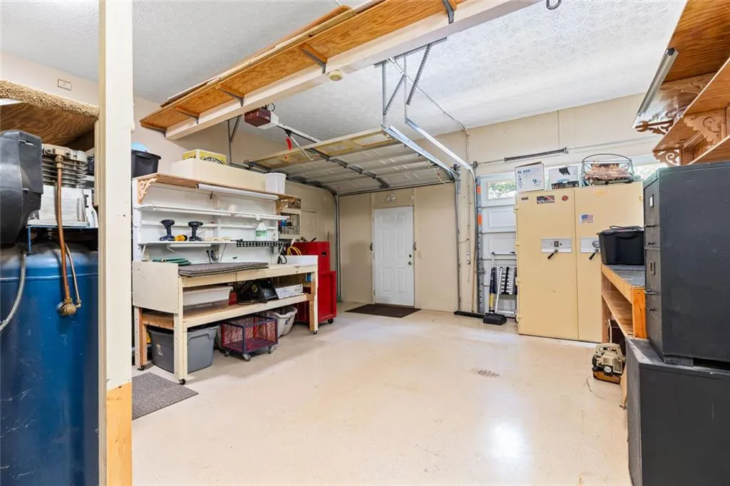 Locust Grove, Georgia 30248, United States, 3 Bedrooms Bedrooms, ,3 BathroomsBathrooms,Residential,Active,197007