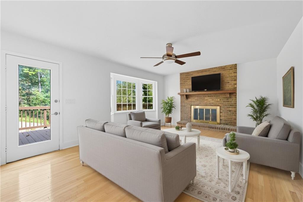 51 Queen Anne Drive SE