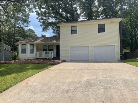 Homes For Rent - 4858 Chapelle Court<br/> Marietta, GA 30066
