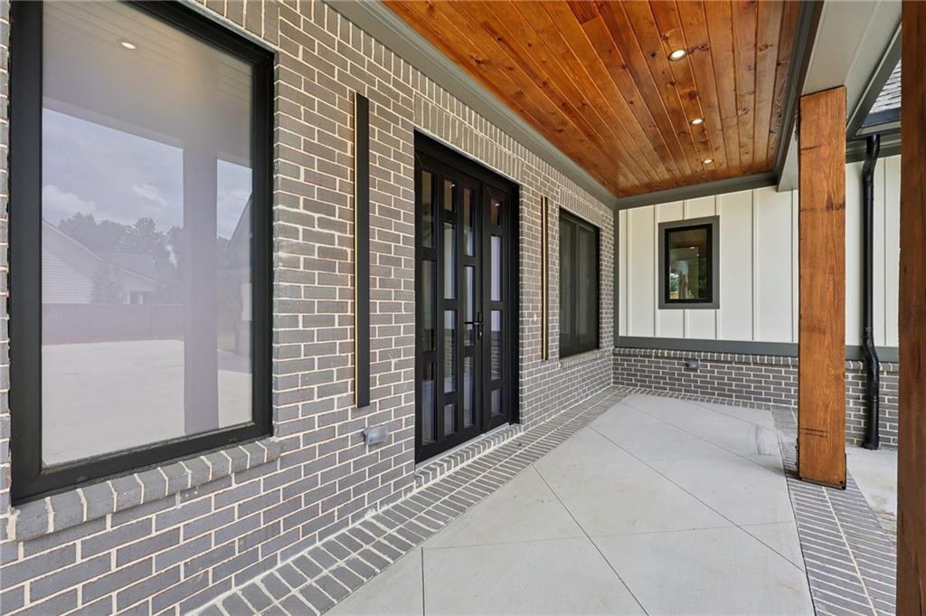 1110 Flowers Drive