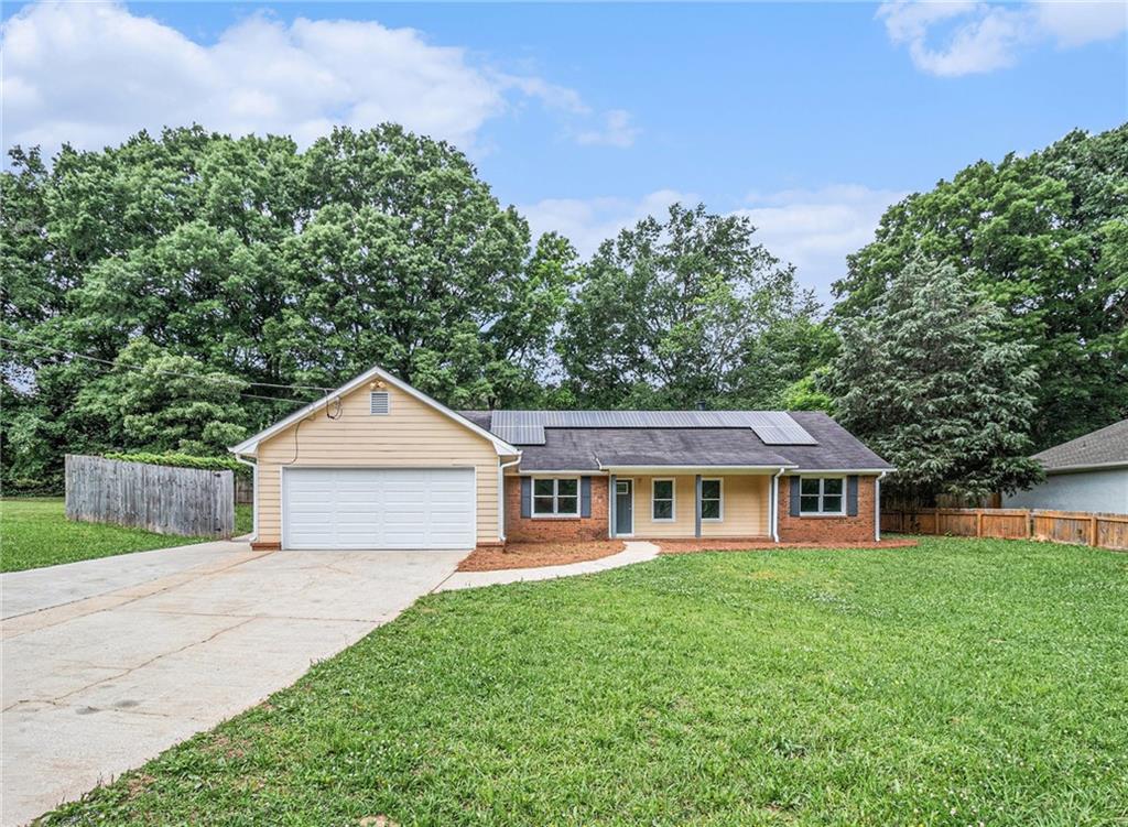 35 Riverbend Drive, Covington, Georgia image 1