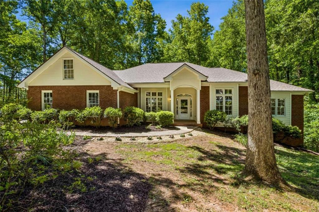1072 Regency Park Drive