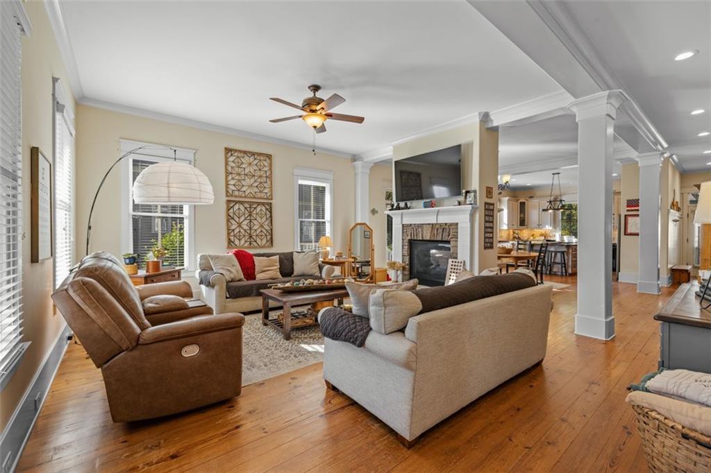 702 Clubside Drive