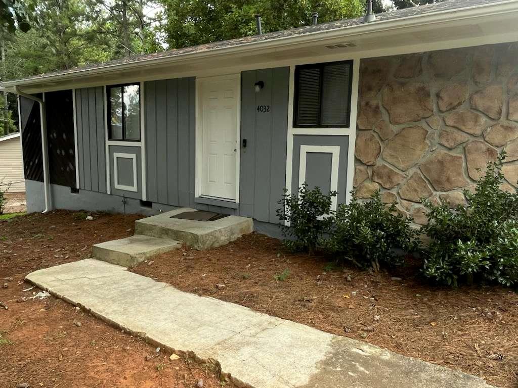 Affordable homes are still available! Stone Mountain ranch ready for its next family! Seller hoped to eliminate some of your concerns- new water heater, new AC unit, and newer roof installed! Property is walking to distance to public transit, minutes from major highways, and shopping plazas. Schedule your viewing today and prepare to forward your mail!