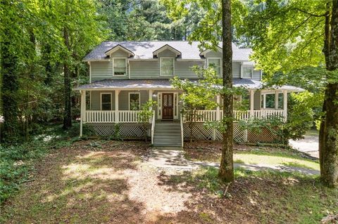 Photo of 742 Mountain View Drive, Stone Mountain, GA 30083 (MLS # 7621196)