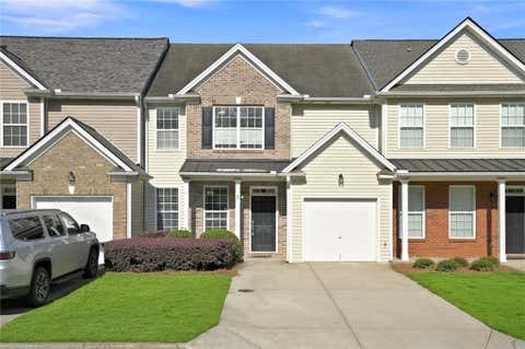 Townhouse For Rent - 3063 Kentmere Drive<br/> Cumming, GA 30040