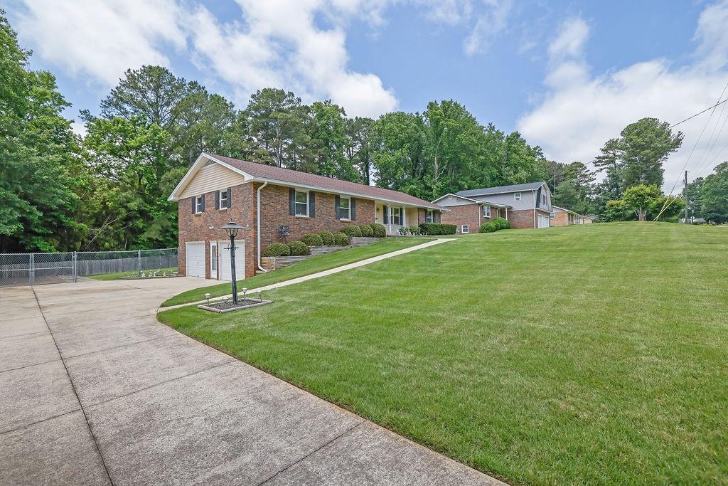 2231 Tourney Drive