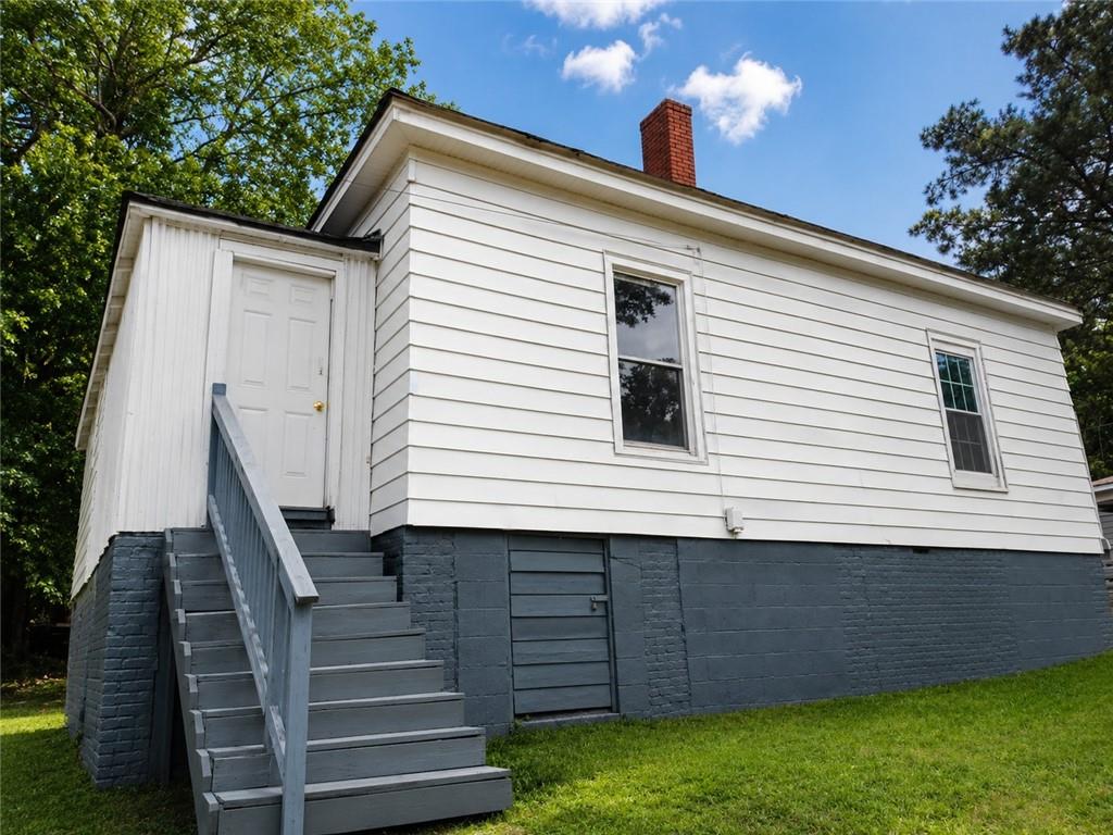 8 Spruce Street