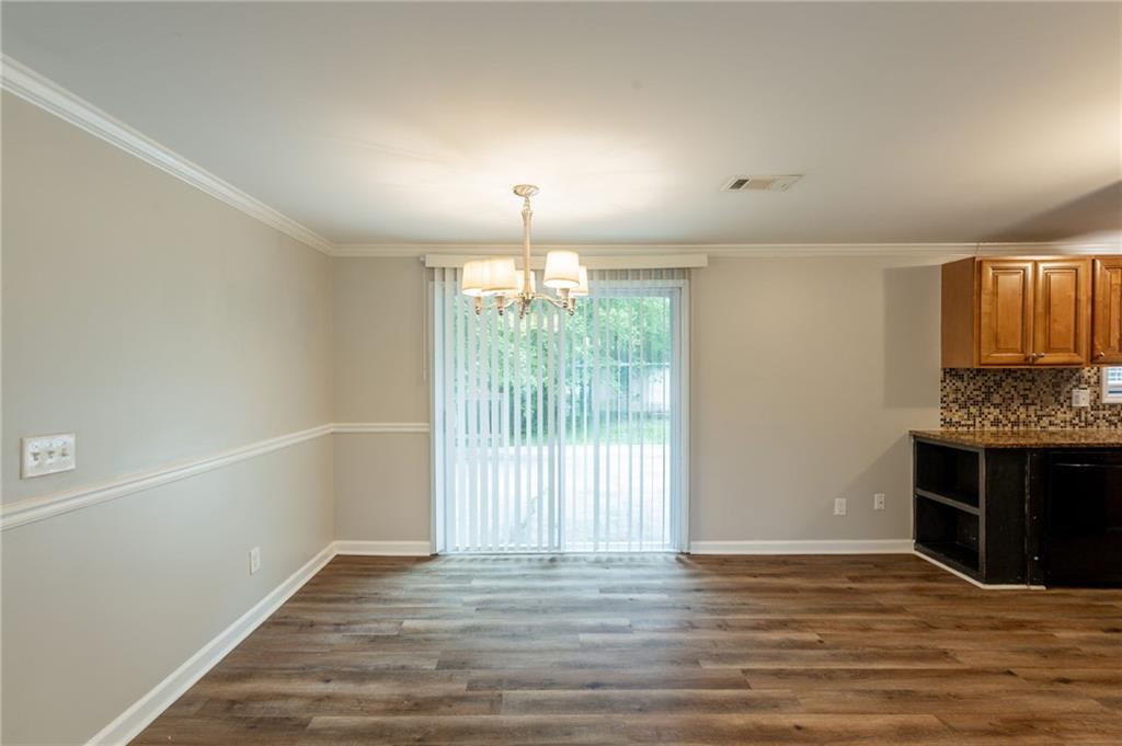 110 Valley View Court, Tyrone, Georgia image 7