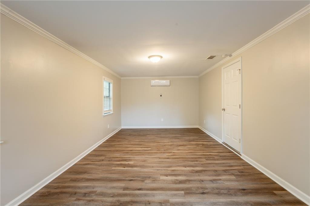 110 Valley View Court, Tyrone, Georgia image 11