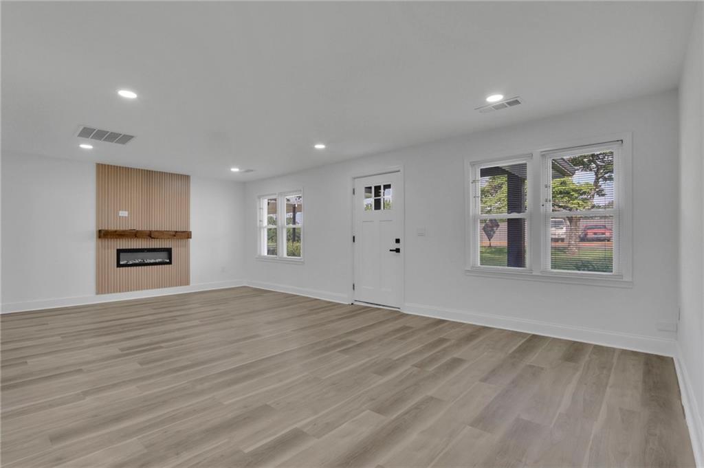 123 Cowan Road