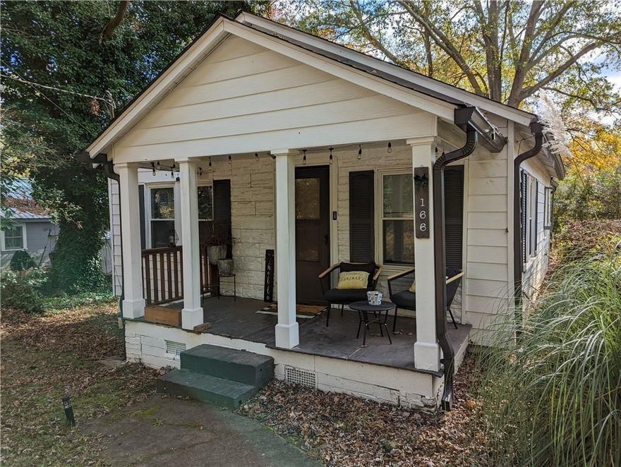 Cute Bungalow near Marietta square. Private front porch and back deck. Completely remodeled recently with hardwood floors and newer appliances. quartz countertops not shown in the pics. Vaulted ceilings, comes with washer dryer. Great location.
