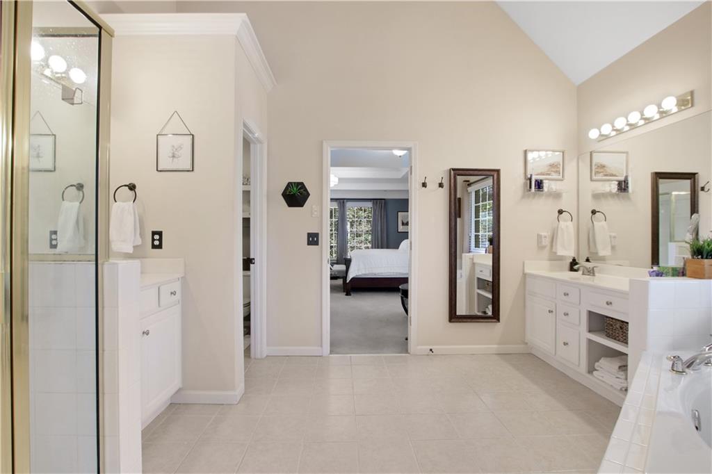 Turtle Creek Lake - Residential