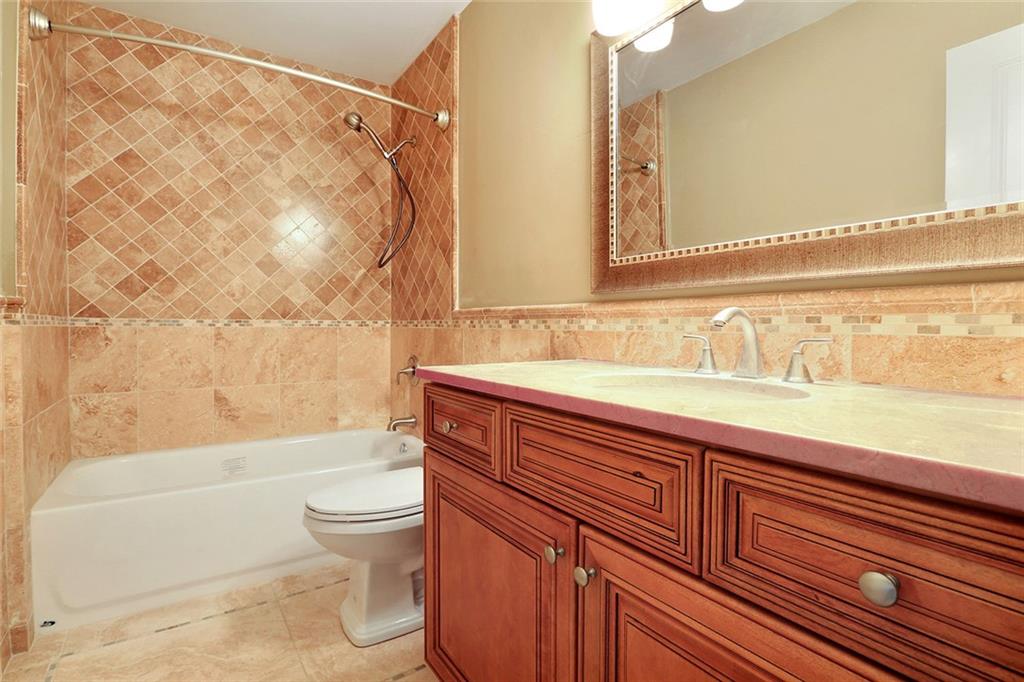 TRICKUM HEIGHTS - Residential Lease