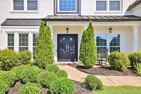 A home in Dacula