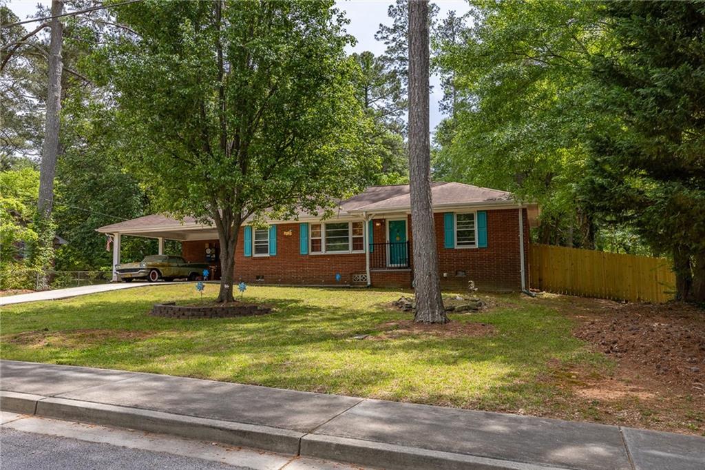 3761 Lindley Circle, Powder Springs, Georgia image 3