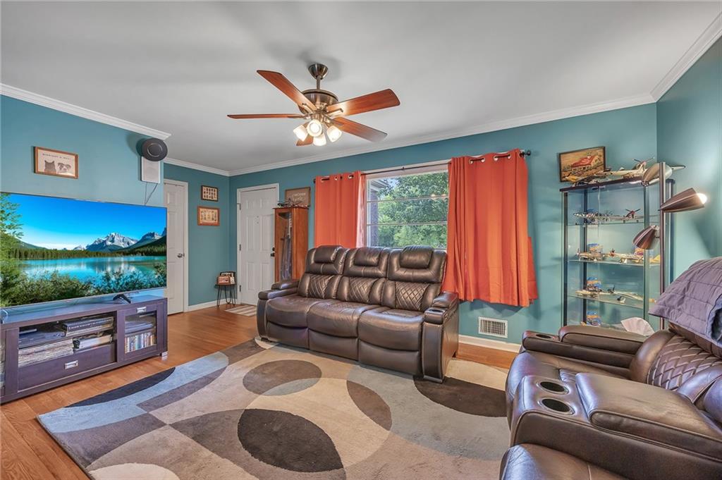 3761 Lindley Circle, Powder Springs, Georgia image 7