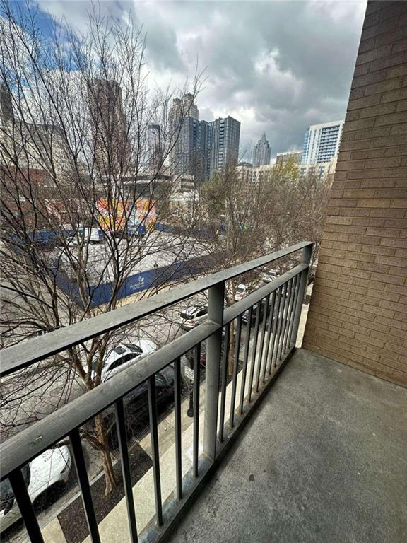 171 Auburn Avenue 329