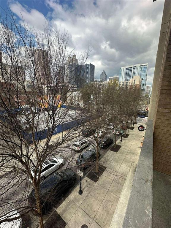 171 Auburn Avenue 329