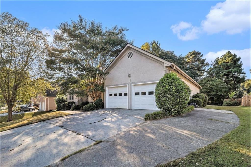 3710 Glen Ian Drive