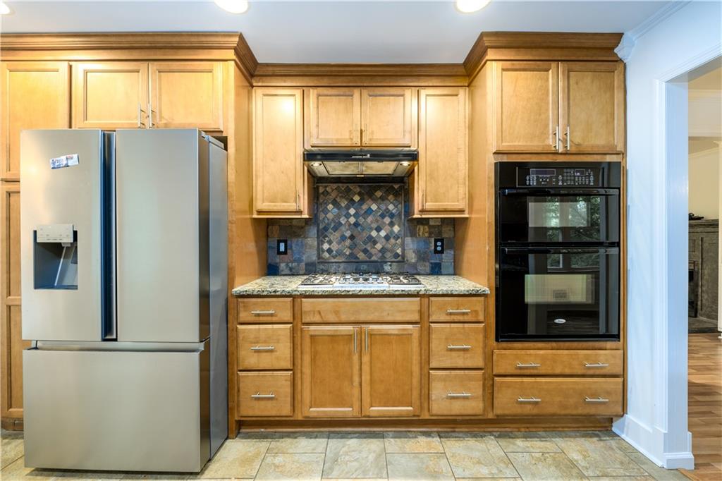4324 Japonica Court, Lilburn, Georgia image 13