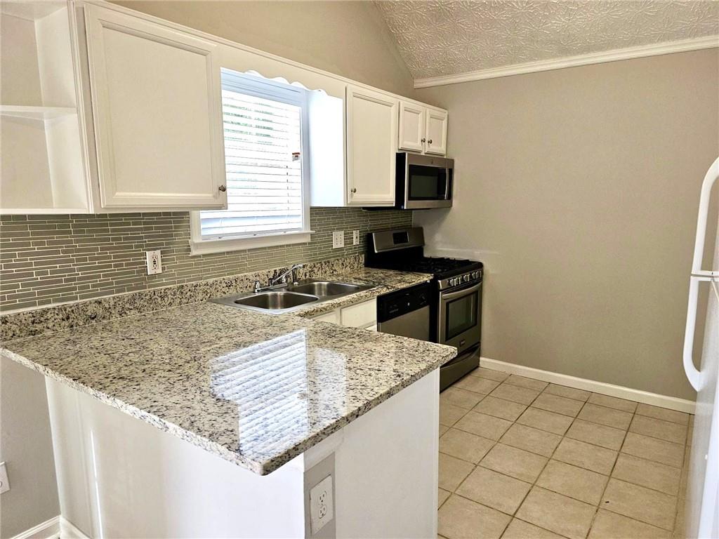 The village at Pine mountain - Residential Lease